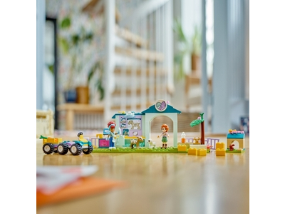 LEGO Boerderijdierenkliniek (42632)