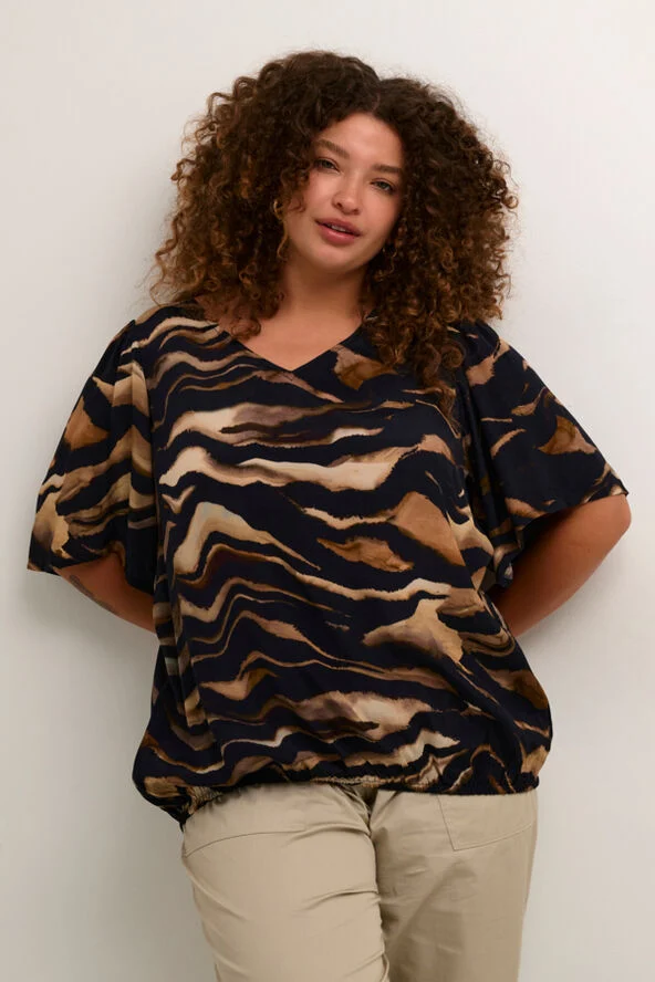 Kaffe Curve KClana Blouse Black/brown tiger print