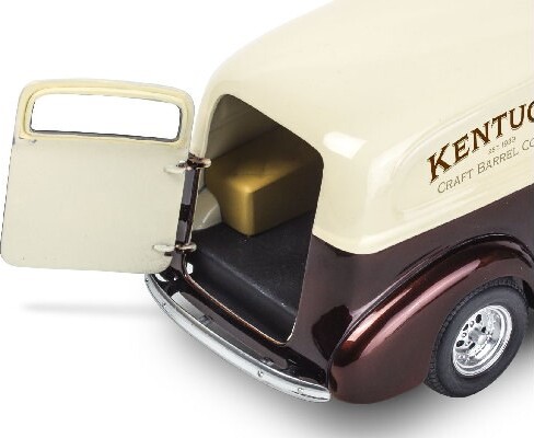 Revell - '39 Chevy Sedan Bil Byggesæt - 1:24 - Level 4 - 14529