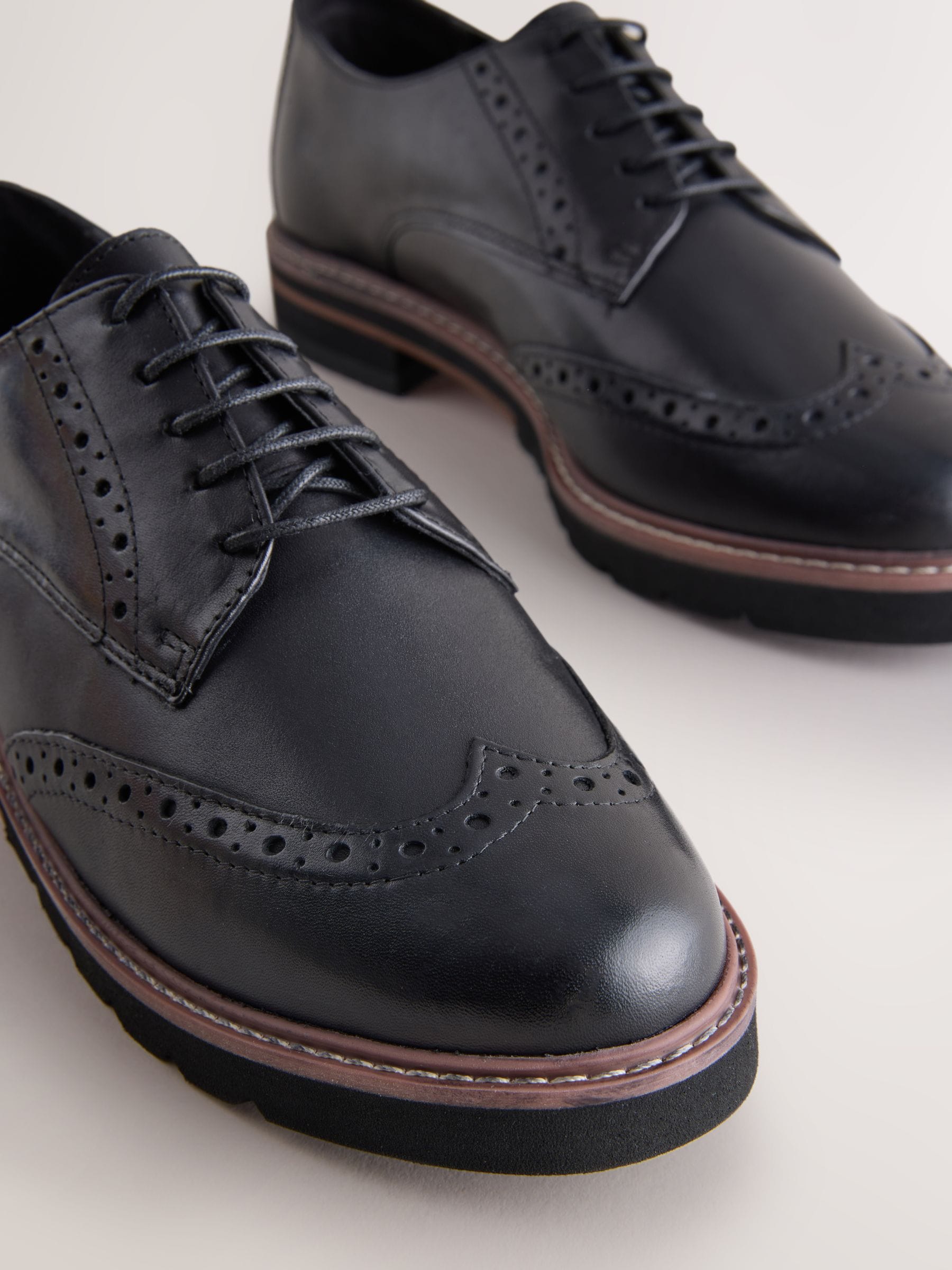 Zwart - Forever Comfort® Leather Brogue Detailing Chunky Sole Lace-Up Shoes