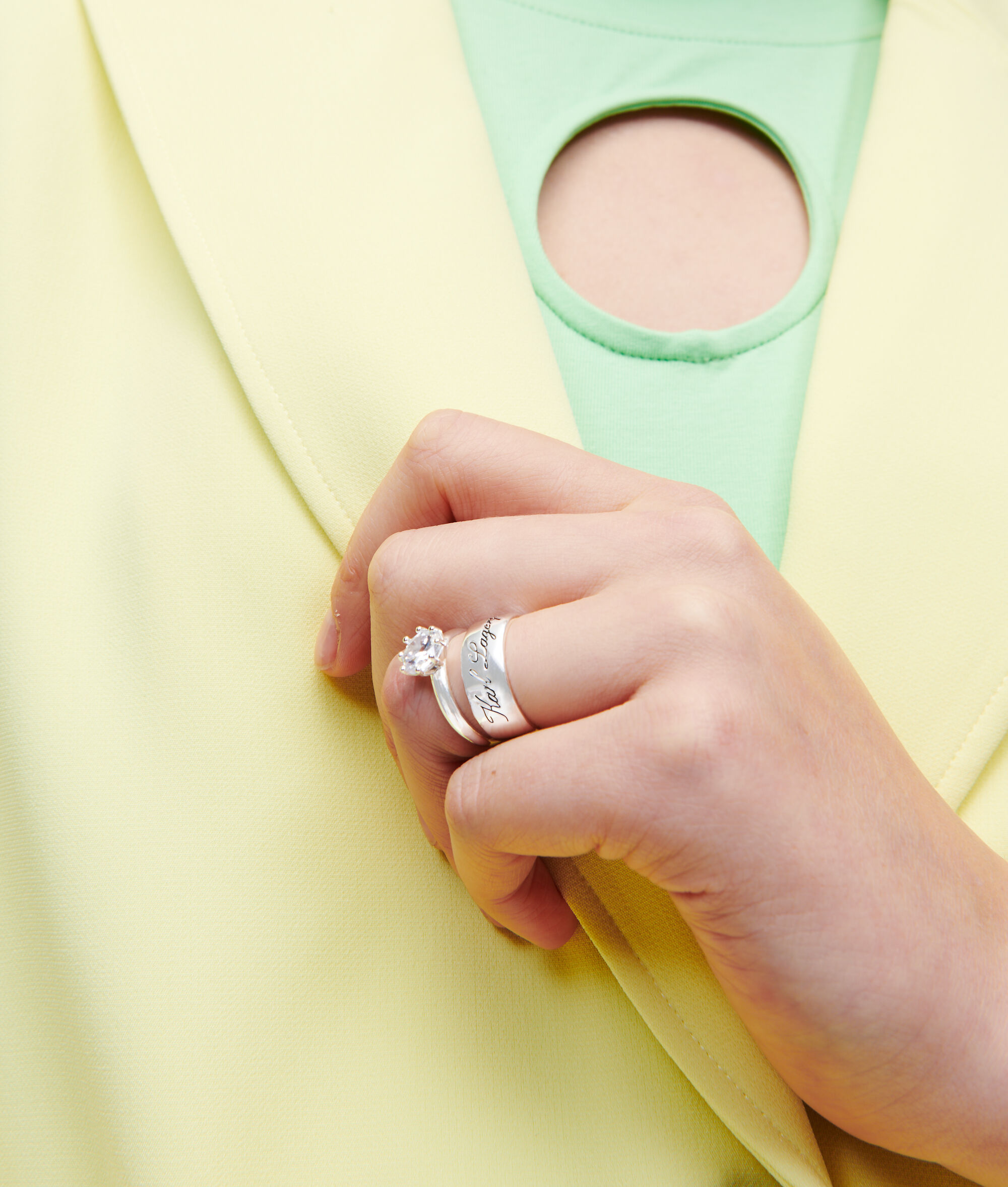 DOUBLE BAGUE HOTEL KARL