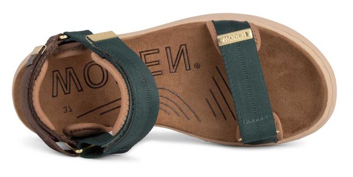 Line Sandal