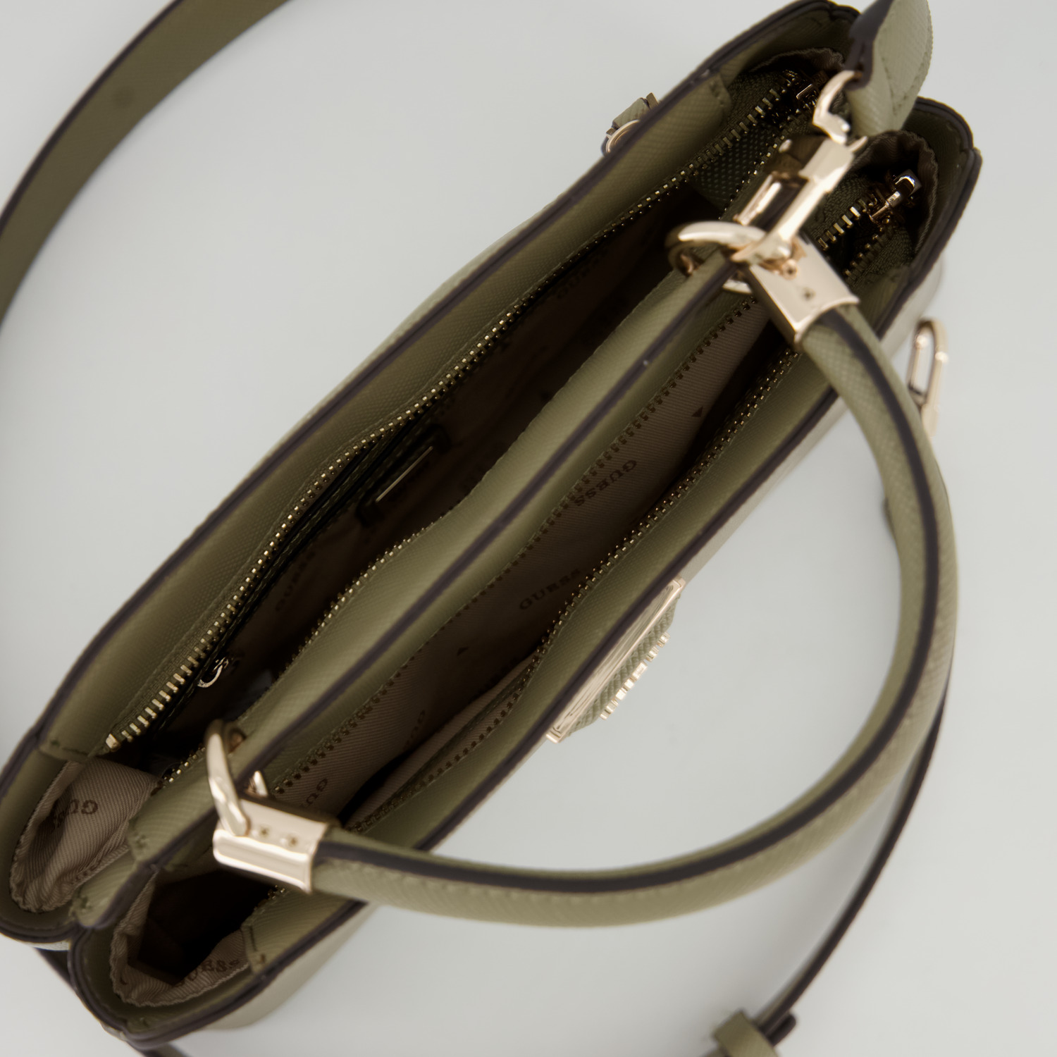 GUESS GIZELE 2 COMPARTMENT SATCHEL