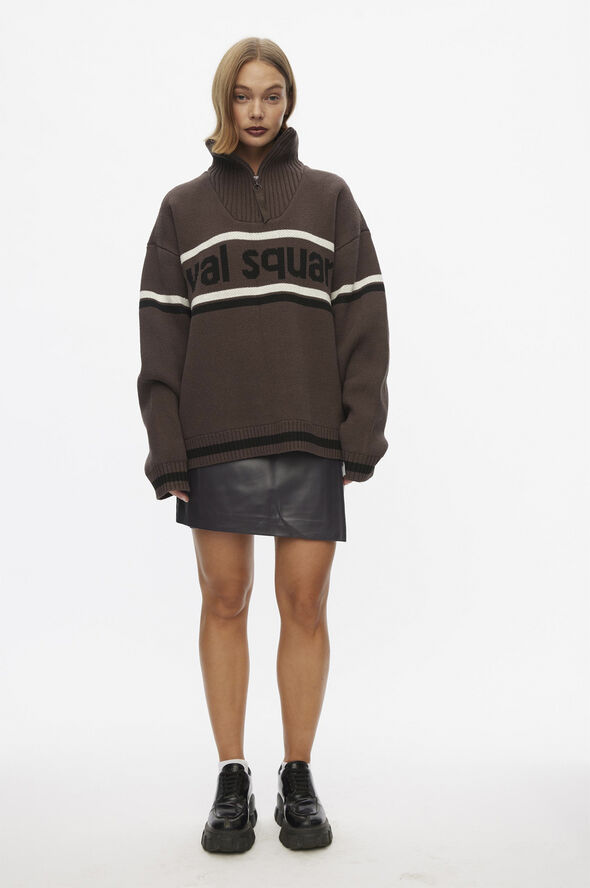 Oval Square Snowy Knit Anorak Cappucino