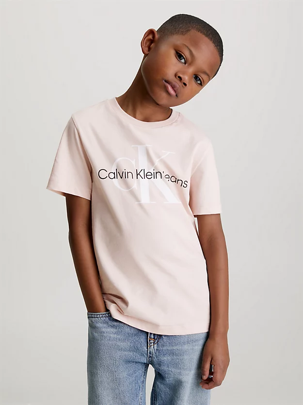 Camiseta infantil com logotipo