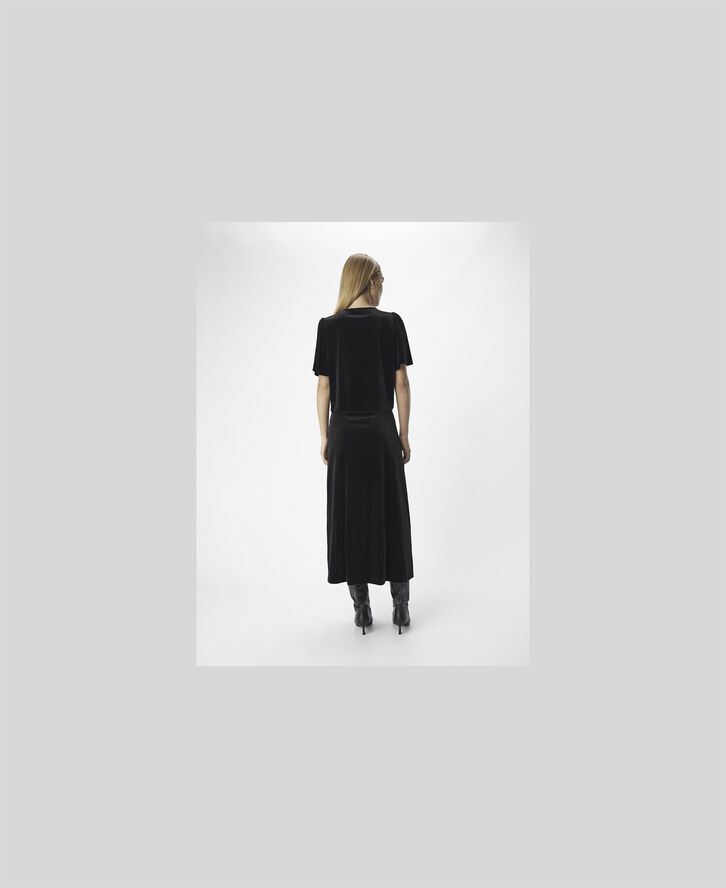 Object OBJDIT LO 2/4 TOP 135 Black