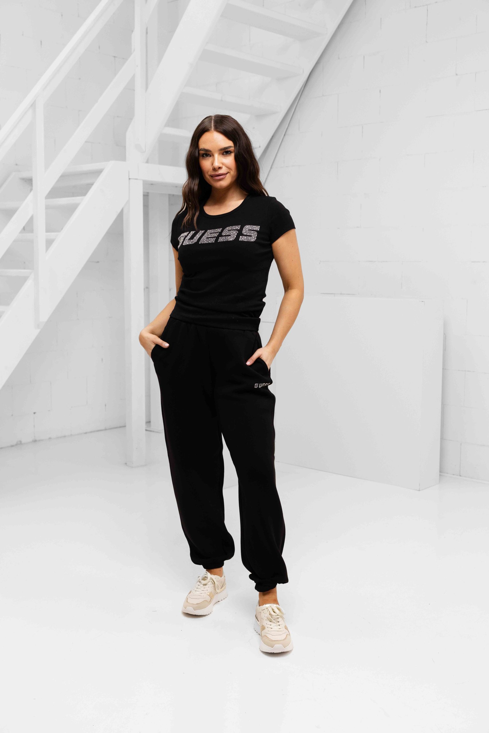 Guess Cecilia Trainingspak Dames Zwart