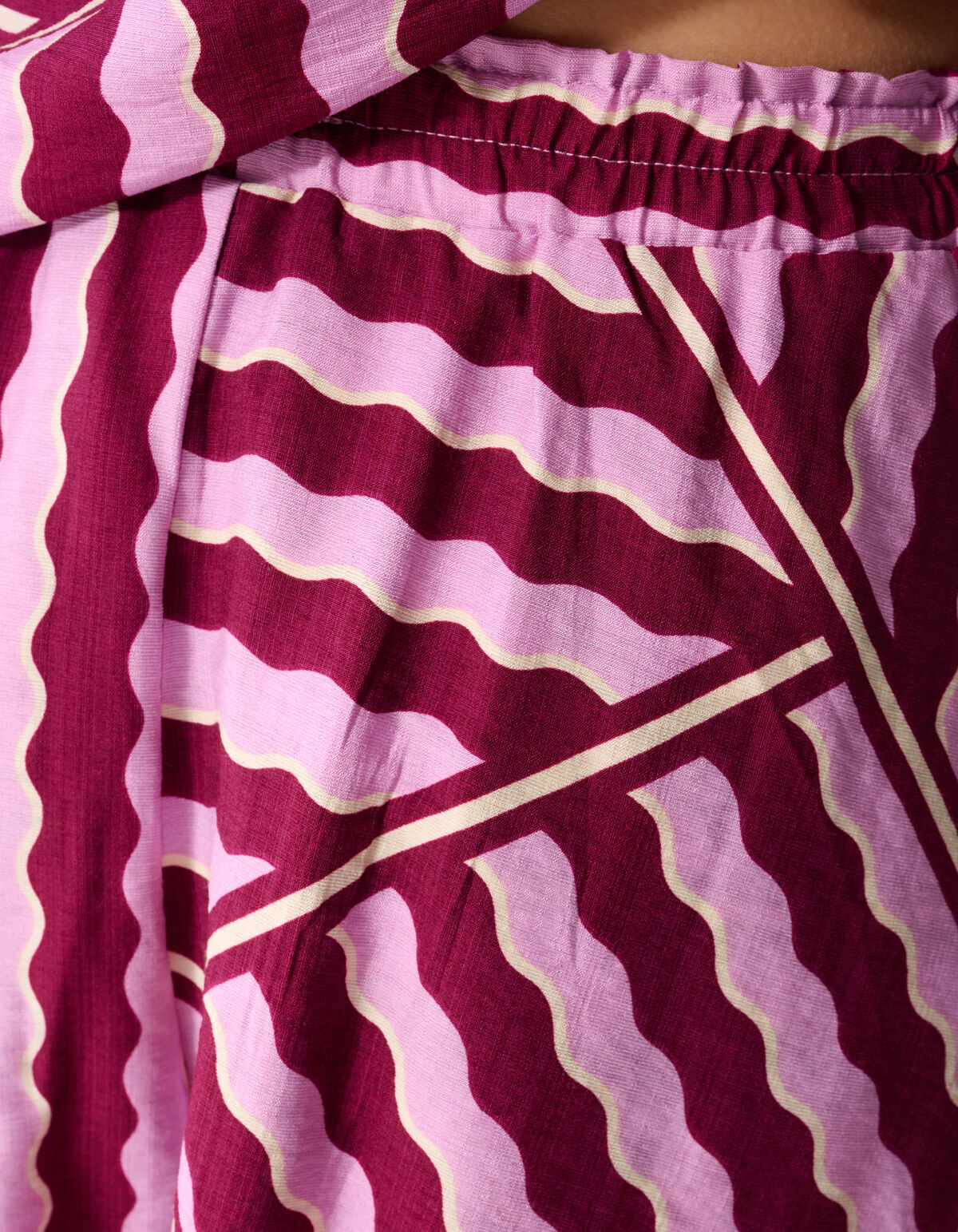 Wavy Printed Short Roze/Paars