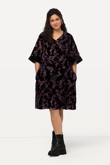 Samtkleid, A-Linie, V-Ausschnitt, 3/4-Arm, Midikleid