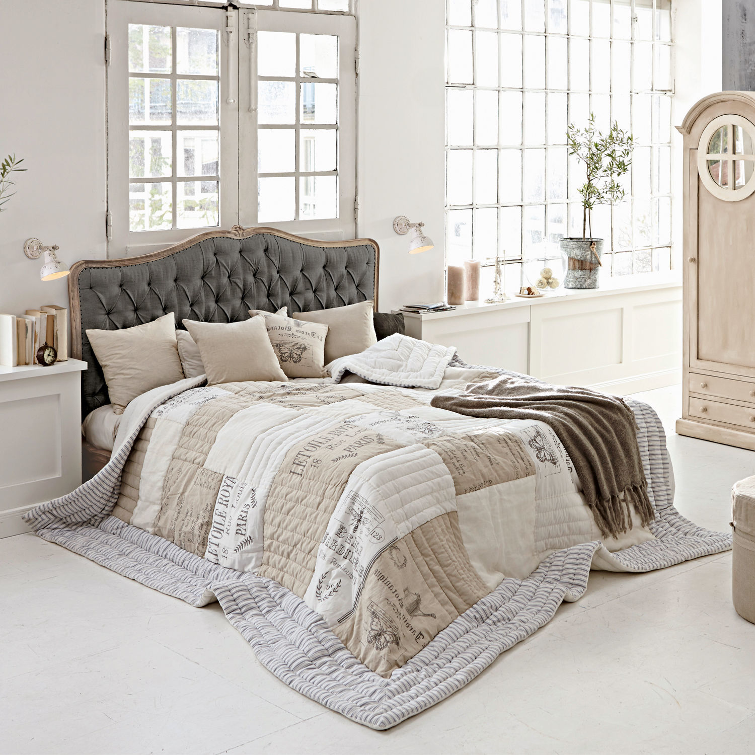 Bett Declaire grau/braun