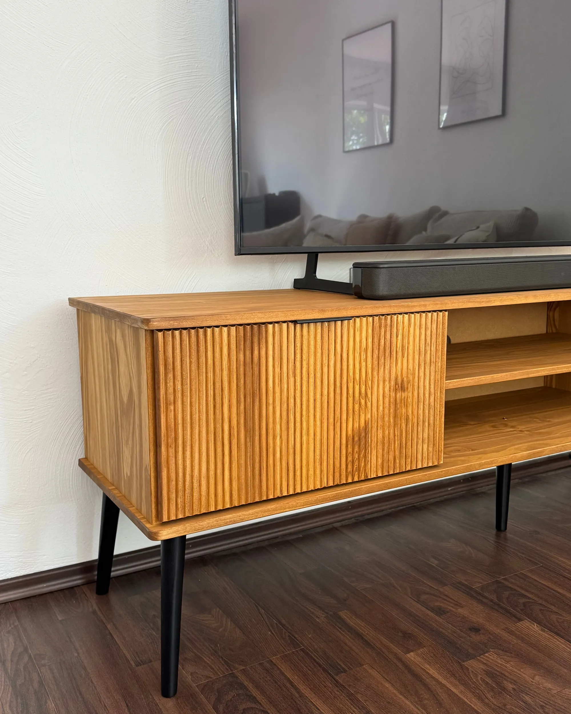 TV-meubel TIMMINS Dennenhout Bruin