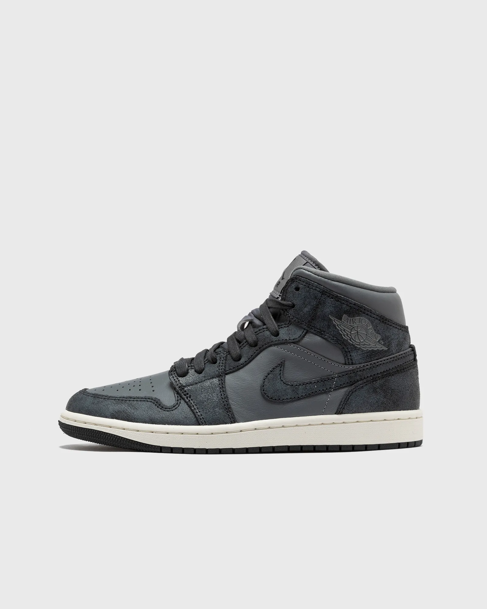 Jordan WMNS AIR JORDAN 1 MID SE