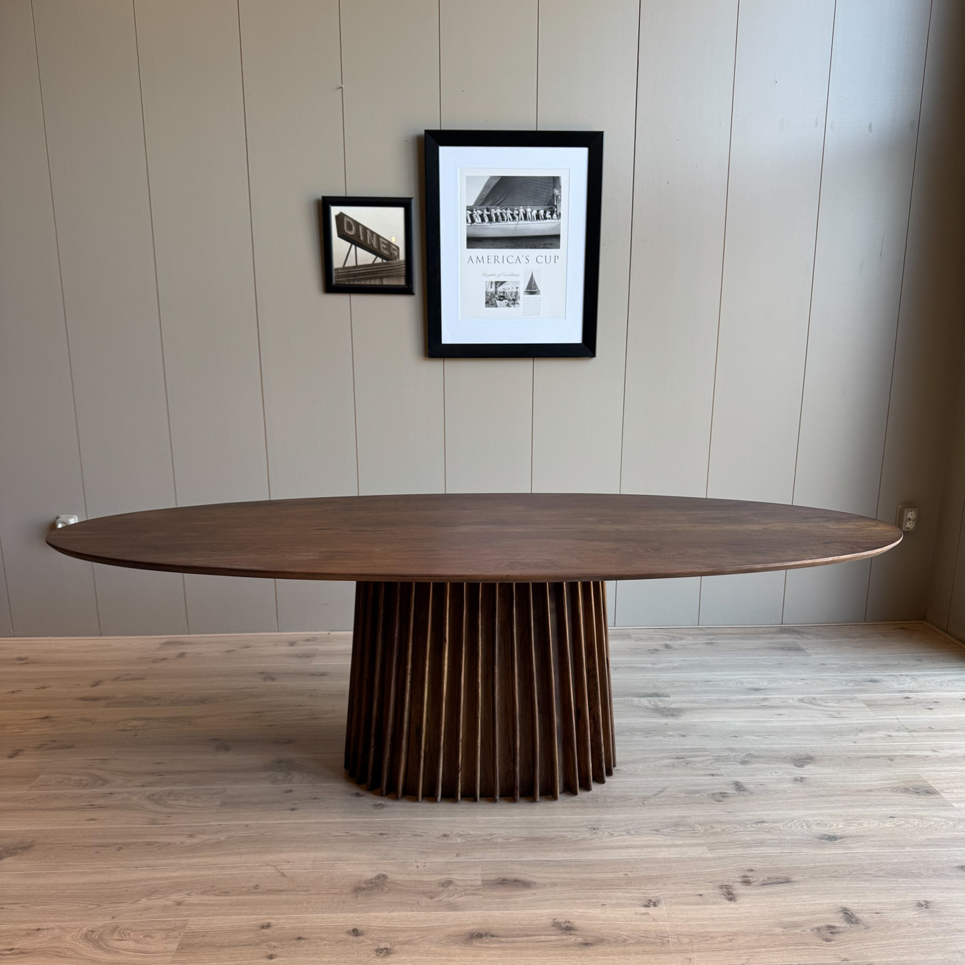 Eettafel Madrid ovaal 200cm