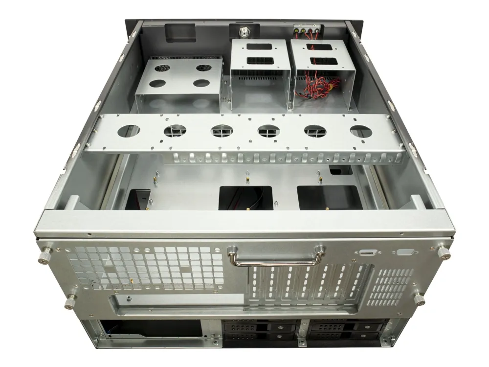 Inter-Tech IPC 6U-6606 - Rack-monterbar - udvidet ATX - SATA - hot-swap - ingen strømforsyning (ATX) - USB