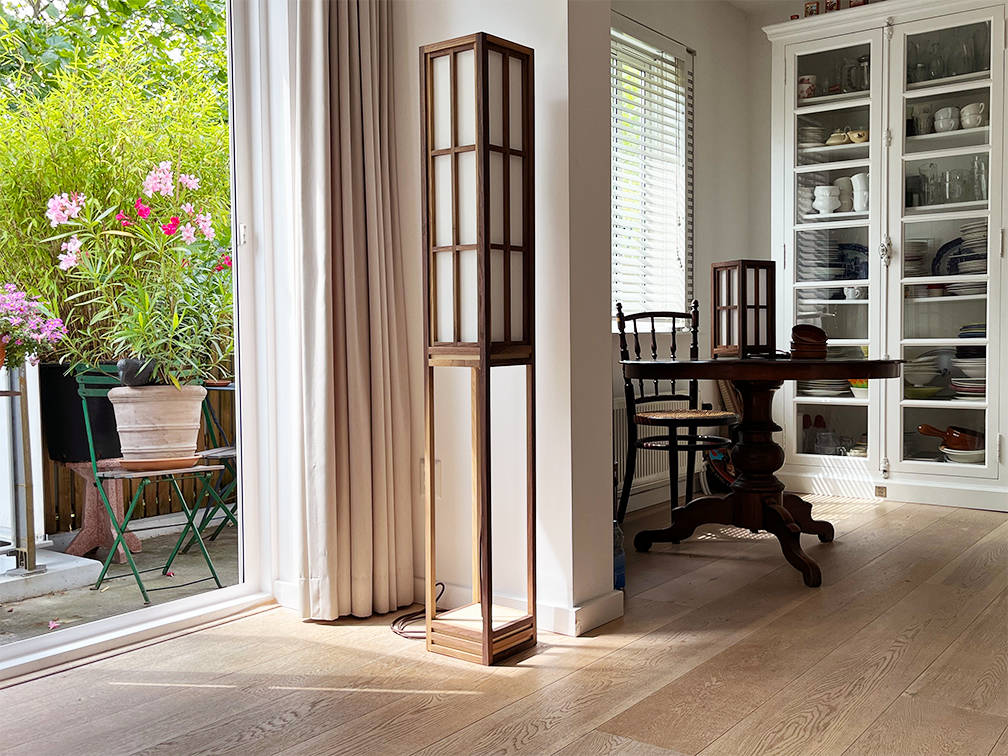 Vloerlamp Tokyo walnut