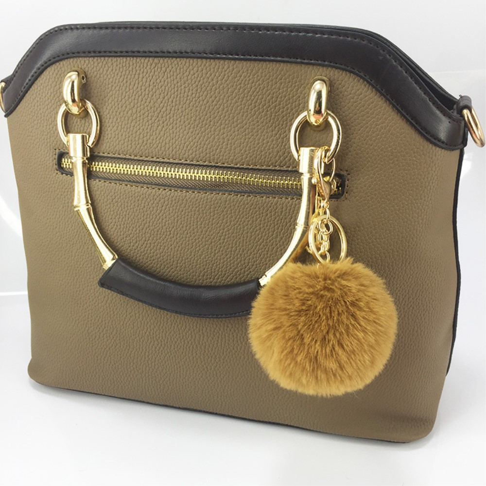 Pompom Schlüsselanhänger Handtaschen Accessoire mit Spaltring   Trigger Verschluss - Hellgrau / Gold