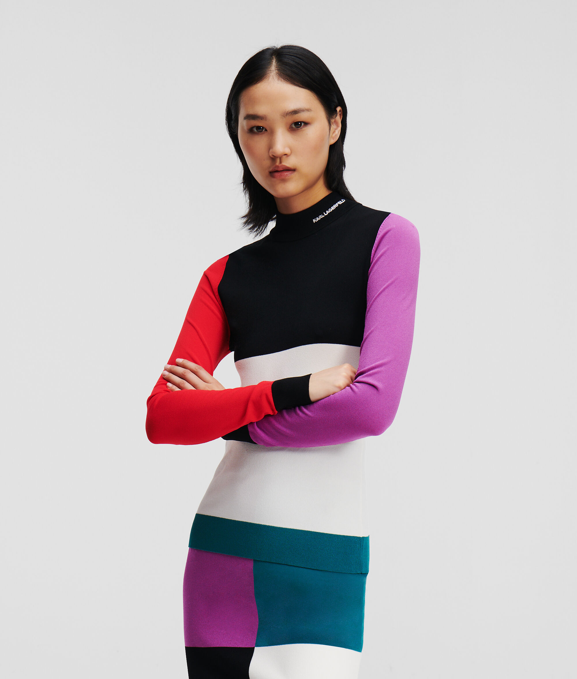 PULL COL ROULÉ COLOR-BLOCK