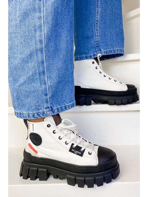 REVOLT HI TX Star White - Palladium