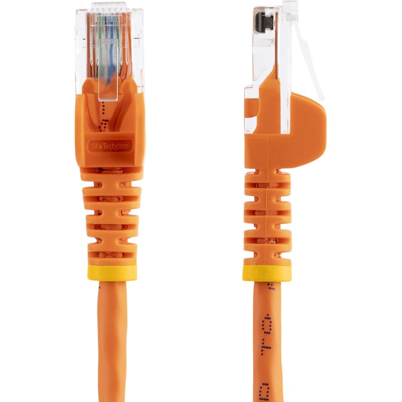 StarTech.com Câble réseau Cat5e sans crochet de 50 cm - Orange