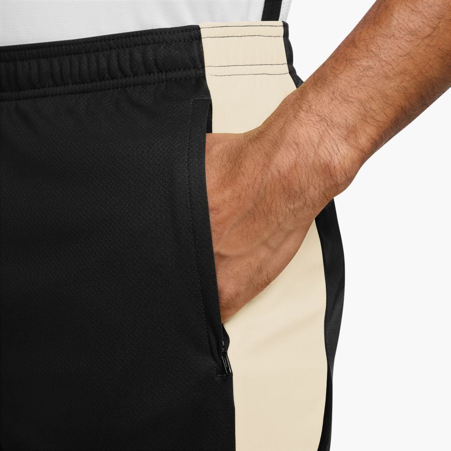 Nike Short d'Entraînement Dri-FIT Strike - Noir/Blanc/Or