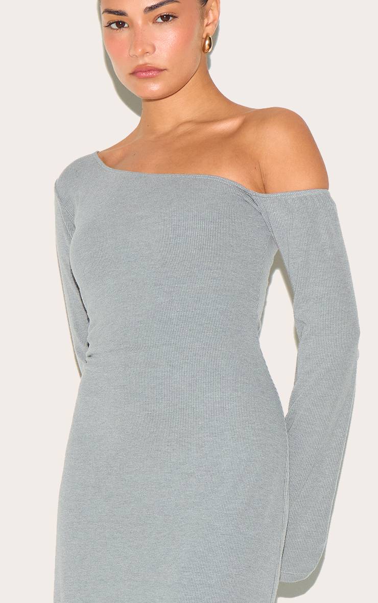 Robe Maxi Côtelée Asymétrique Petite
