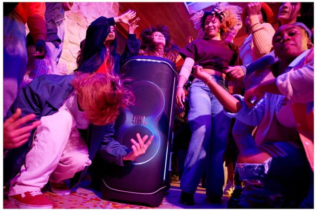 JBL PartyBox Ultimate festhøjttaler