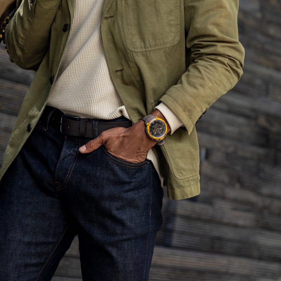 Garmin Instinct Crossover AMOLED Bronze / Sunburst