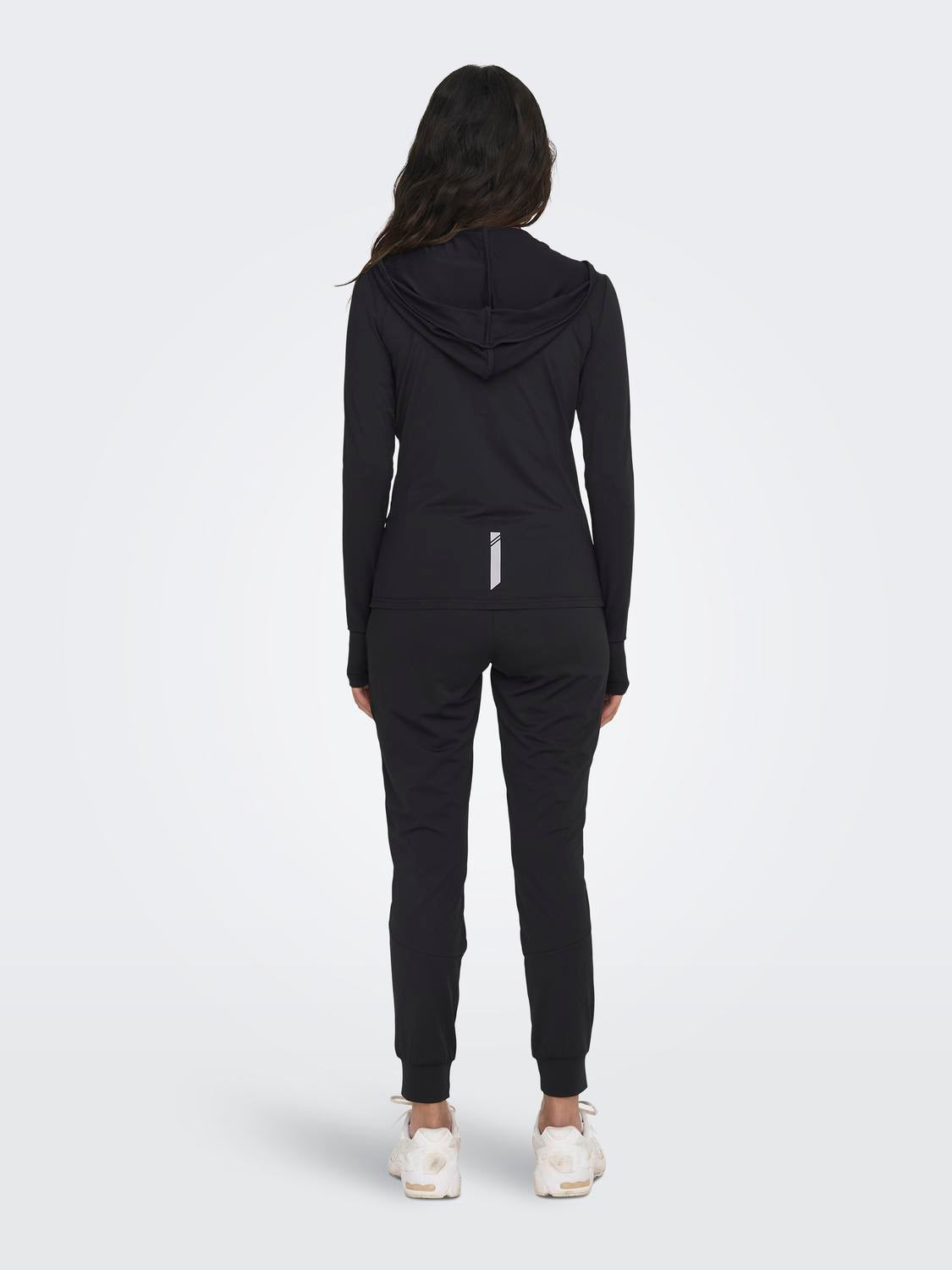 ONPMILA Sportoberteil Black