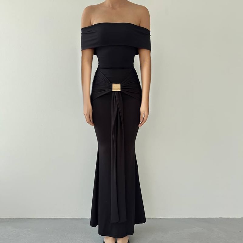 Alizio - Maxi-jurk met korte mouwen en off-shoulderprint en ruches
