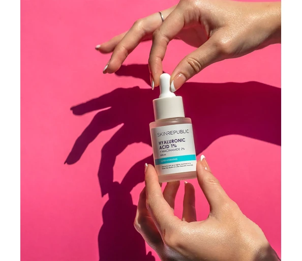 SKINREPUBLIC Hyaluron Acid 1% Serum