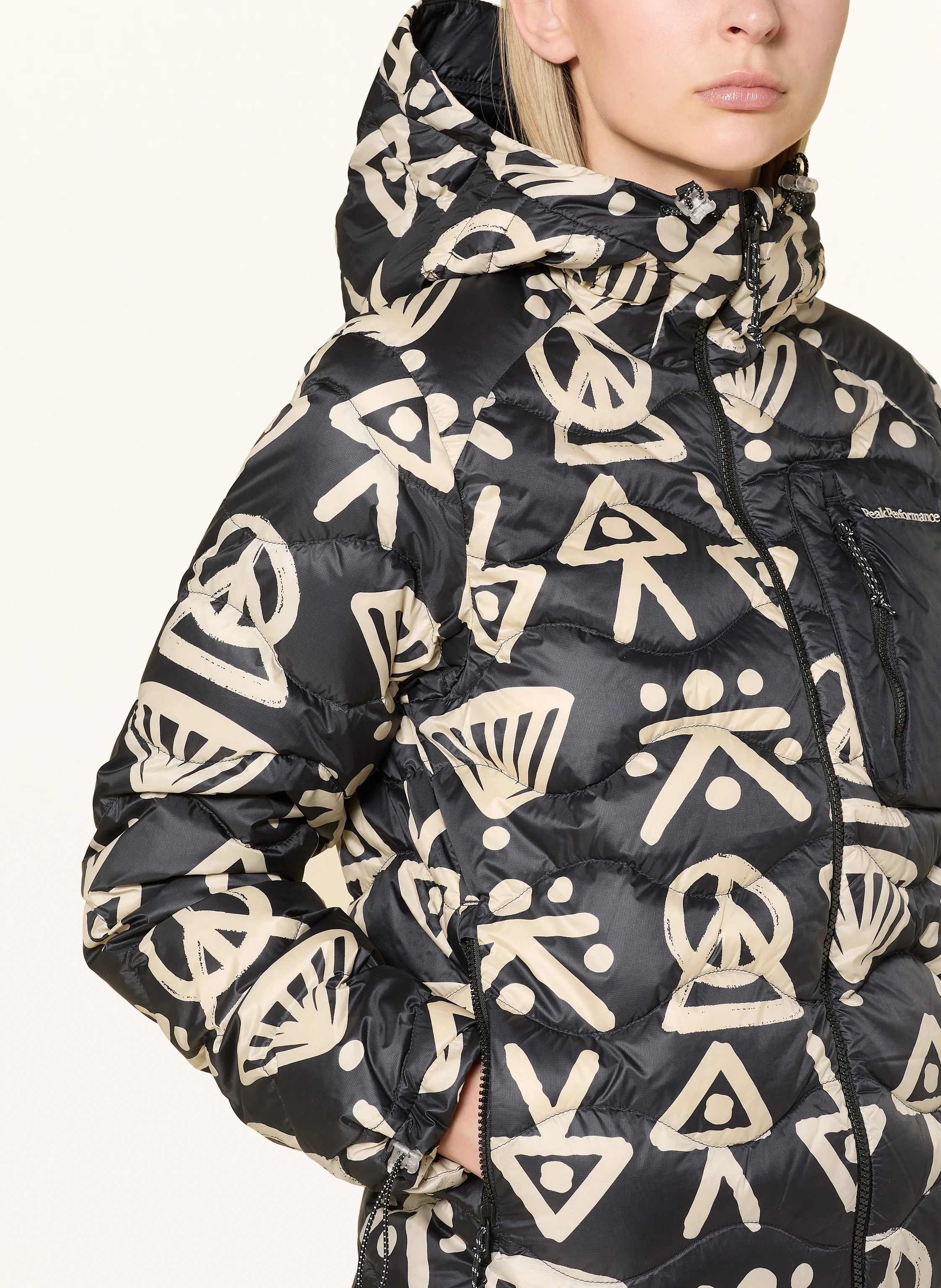 Peak Performance Daunenjacke GRAPHIC HELIUM UTILITY