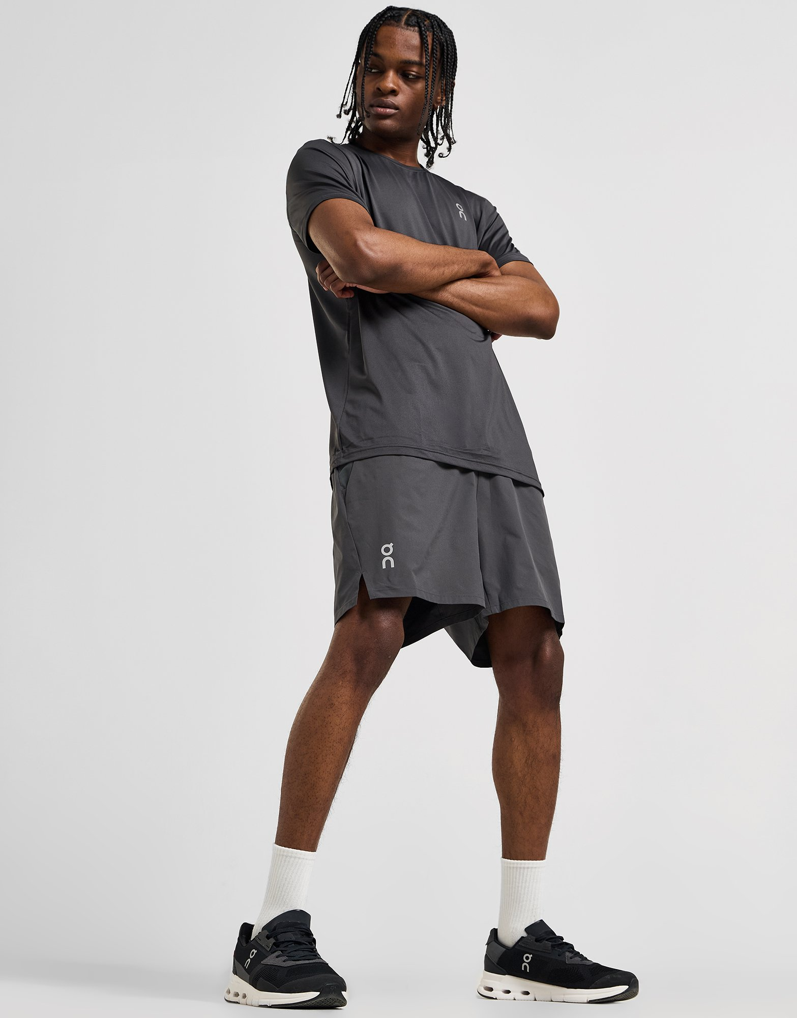 On Running Short Essential Homme