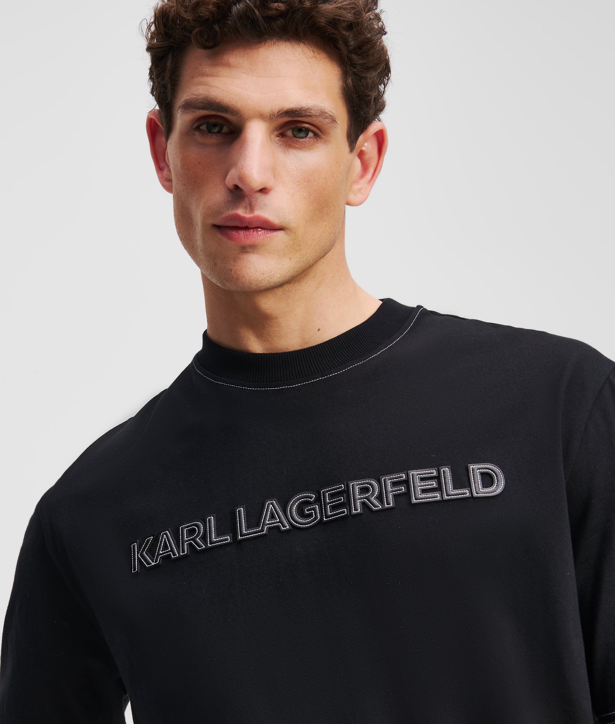 T-shirt met contrasterend stiksel