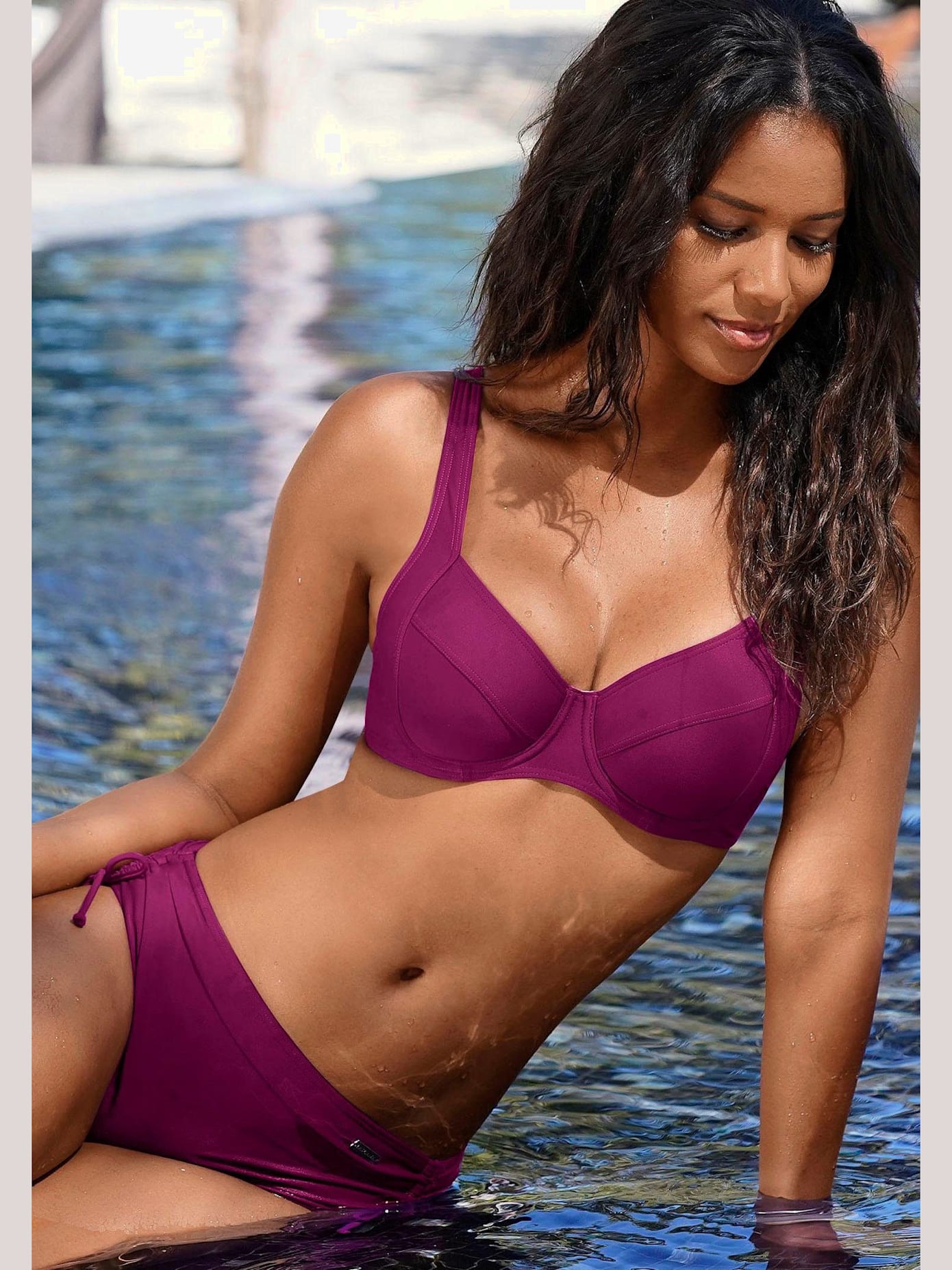 Maillot de bain à armatures coloris tendance