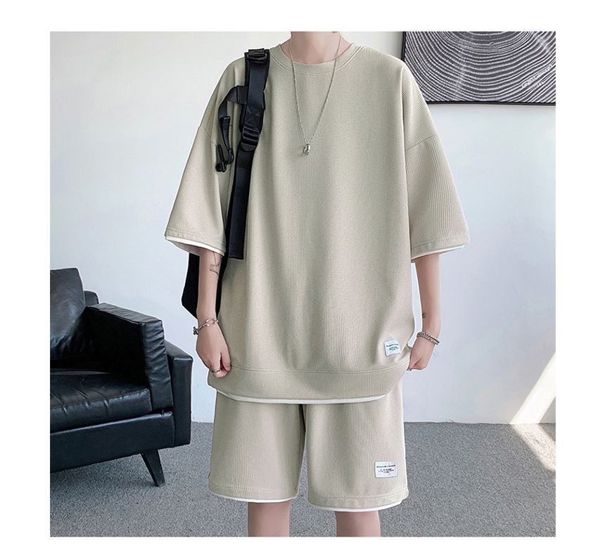 Obikan - Set: Mock tweedelig T-shirt met korte mouwen + shorts