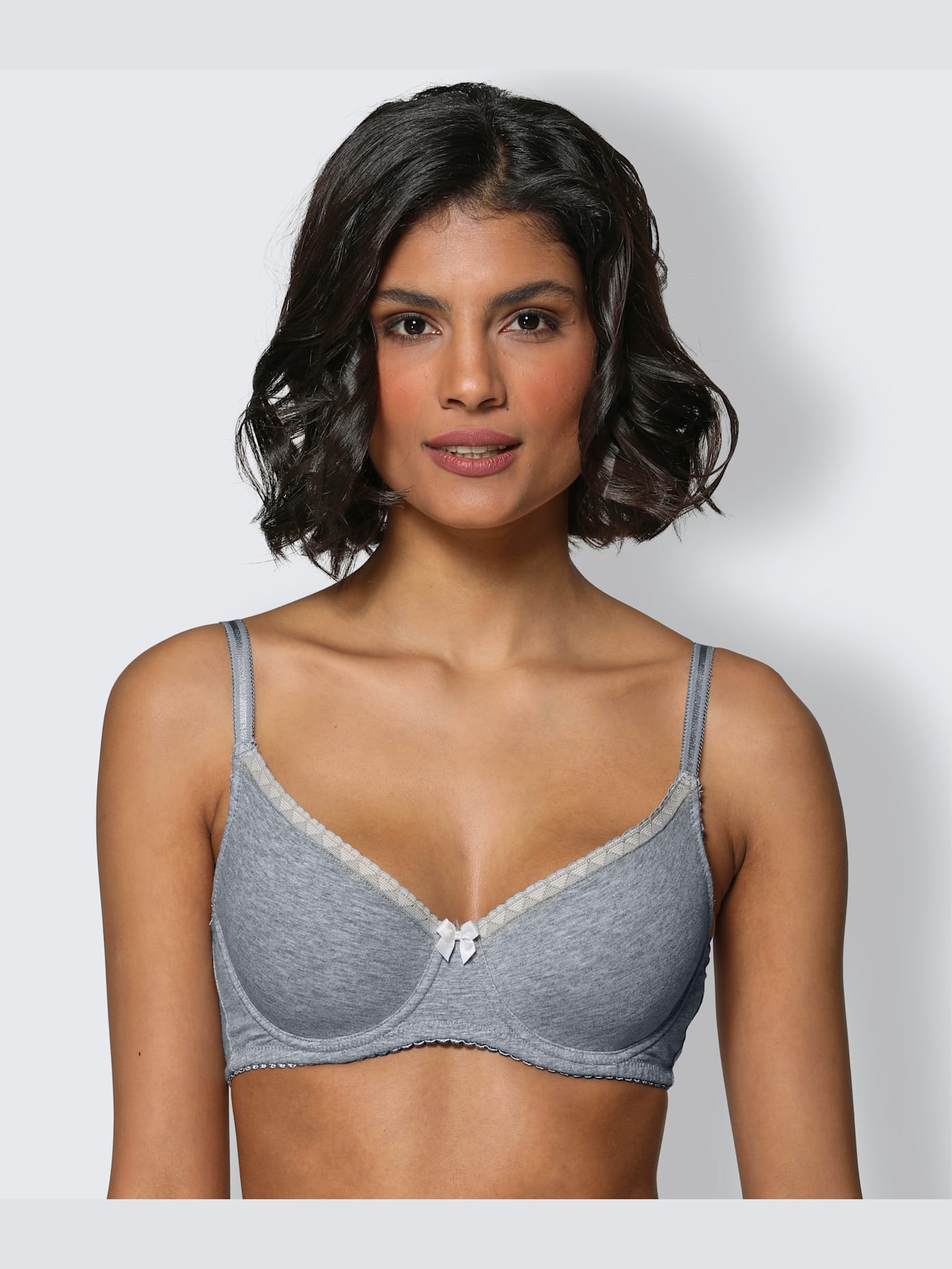 Soutien-gorge à armatures spécial t-shirt bon. a, b, c, d