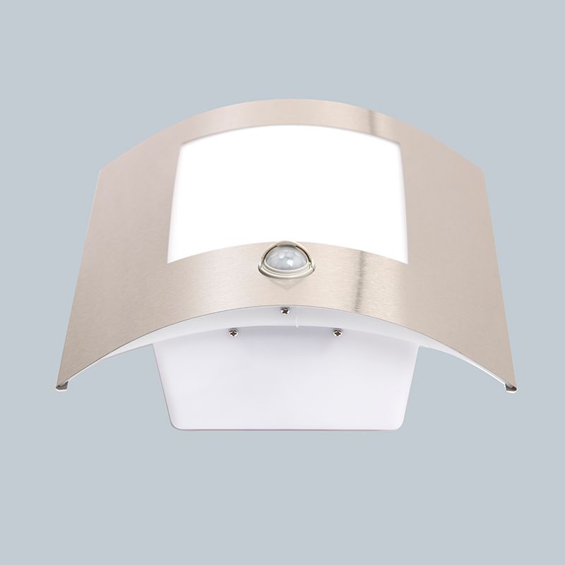Moderne buitenwandlamp staal bewegingssensor IP44 - Emmerald 1
