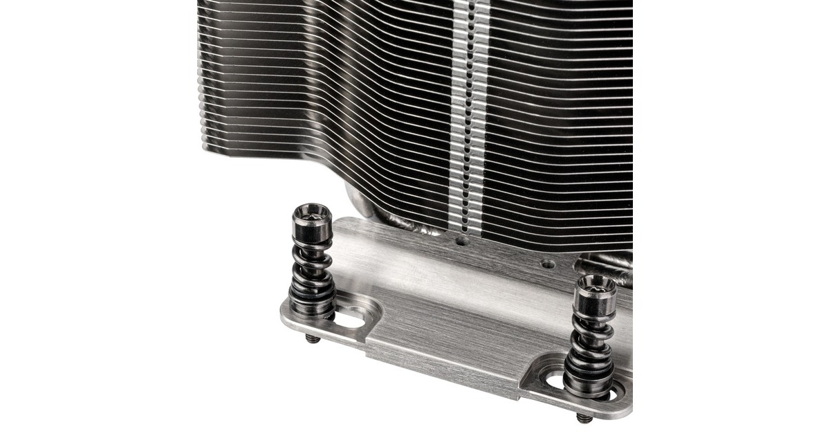 SilverStoneSST-XE04-SP6P CPU-koeler  (4-pins PWM fan-connector)