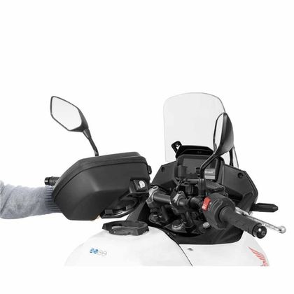 Support Shad Click system W011CS pour sacoche de réservoir Click system - Noir