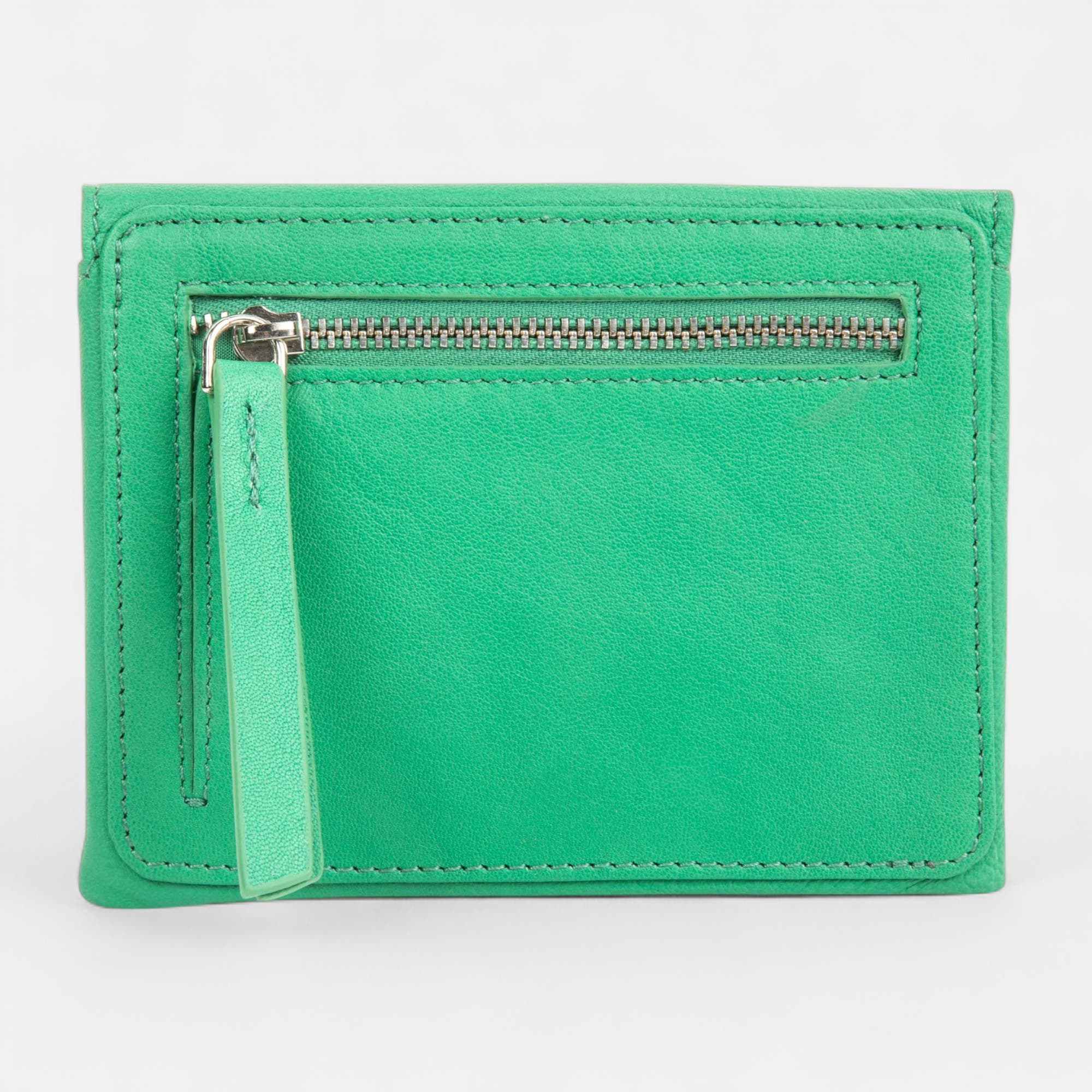 Petite maroquinerie en cuir vert