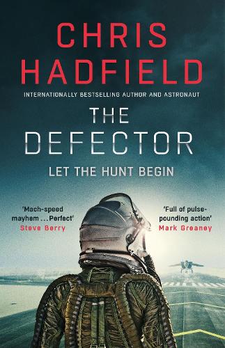 The Defector - The Apollo Murders Series (Hardback)