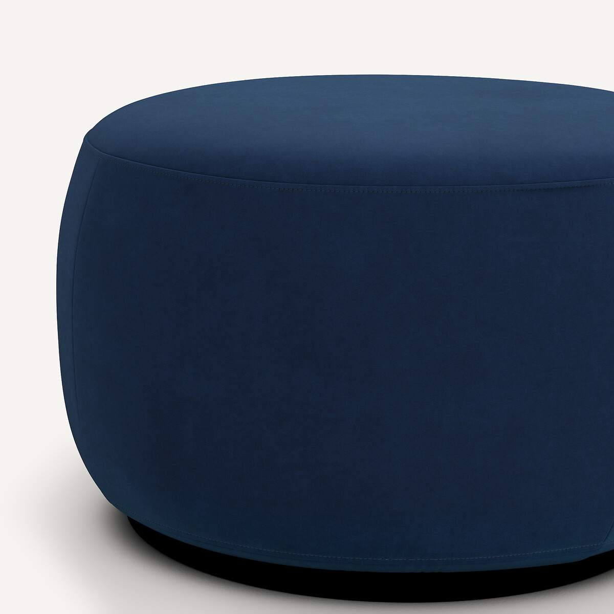 AM.PM<br>Puf XL em veludo, design Rosebury E.Gallina