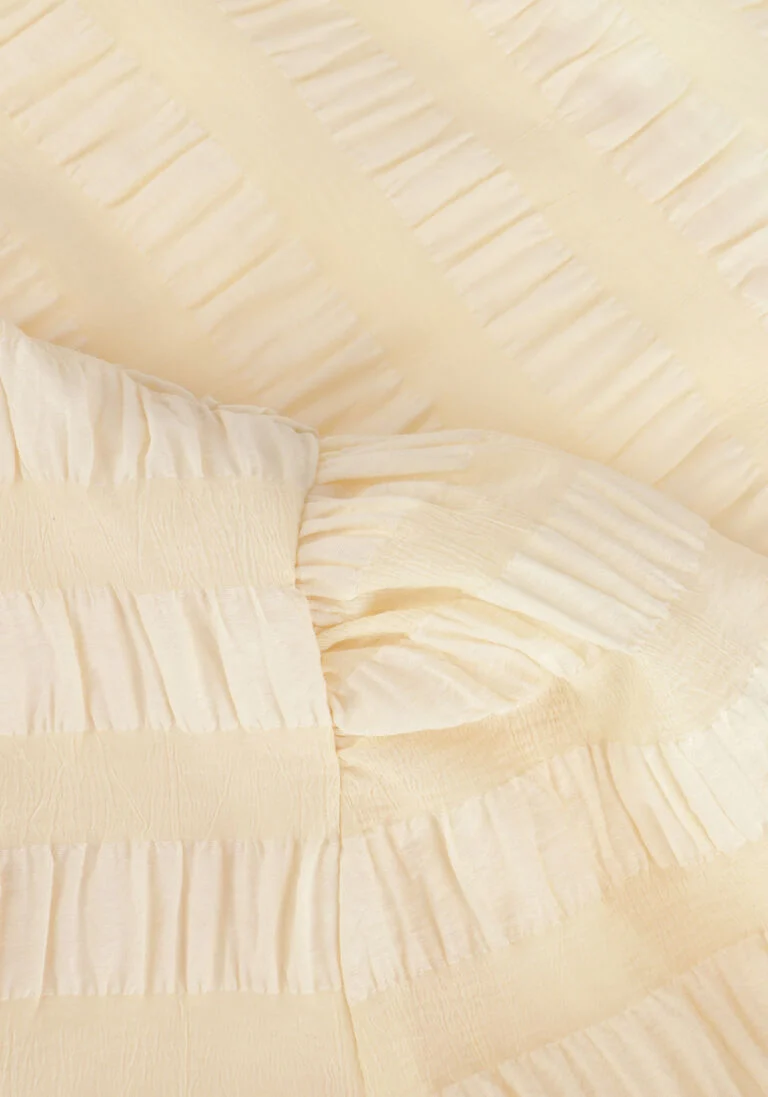 MODSTR\u00D6M witte modstr&ouml;m top dinomd top