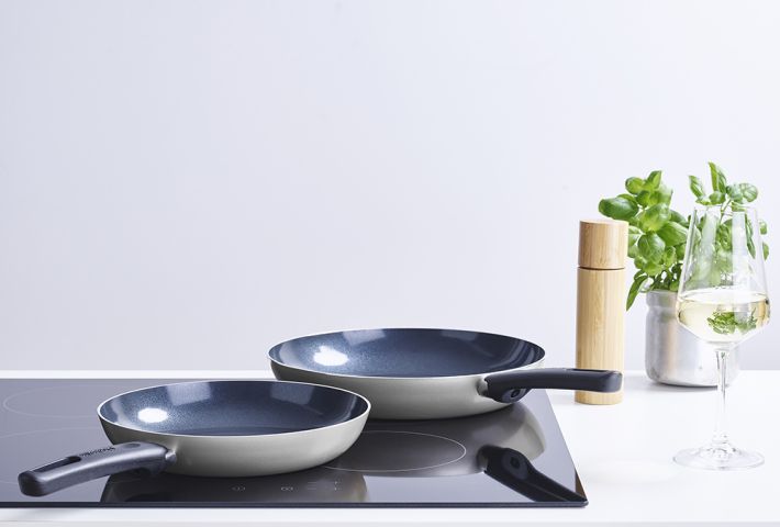 Indu  Koekenpan, 30 cm, anti-aanbaklaag - Light Grey