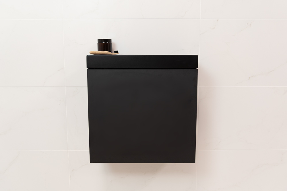 Sanigoods Minimo toiletmeubel 40cm mat zwart met mat zwarte fontein zonder kraangat