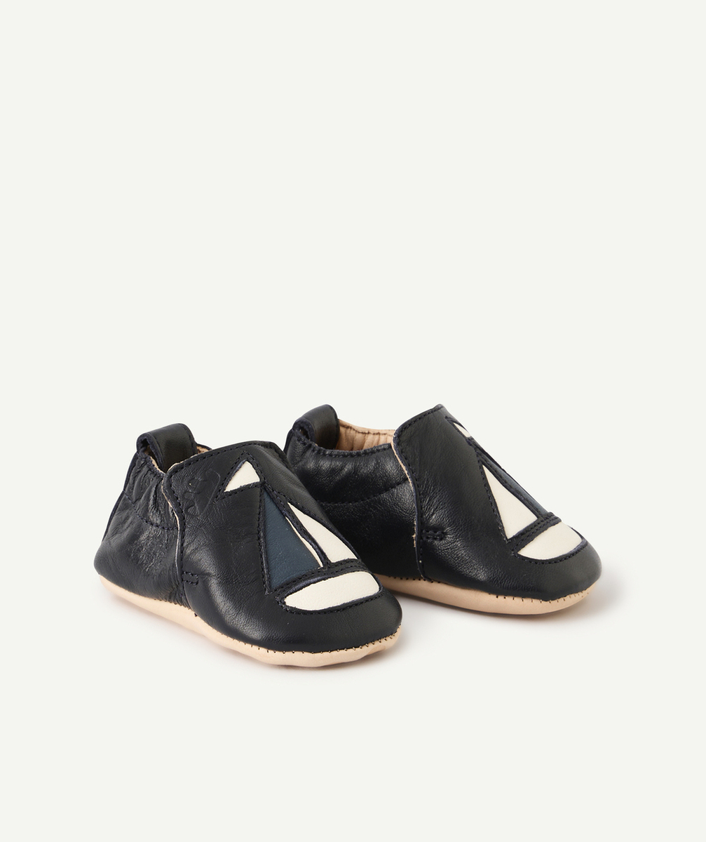 EASY PEASYCHAUSSONS EN CUIR BLEU MARINE DÉTAIL BATEAUX