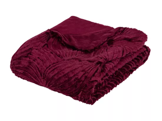Plaid Fourrure Rouge Rubis motif en relief 120 x 160 cm