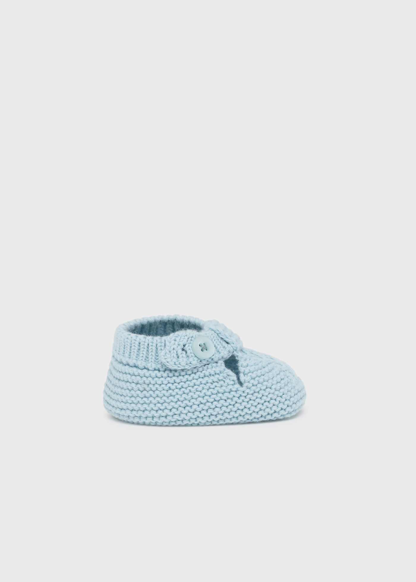 Sapatinhos de malha Better Cotton para recém-nascidos, cor branco-creme