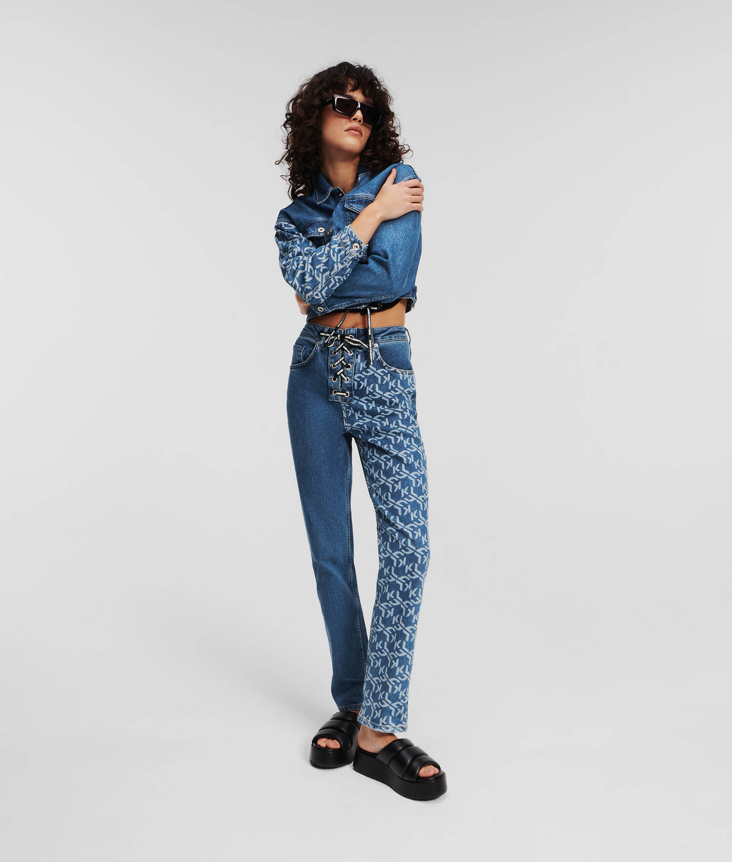 JEAN TAILLE HAUTE FUSELÉ KLJ MONOGRAM