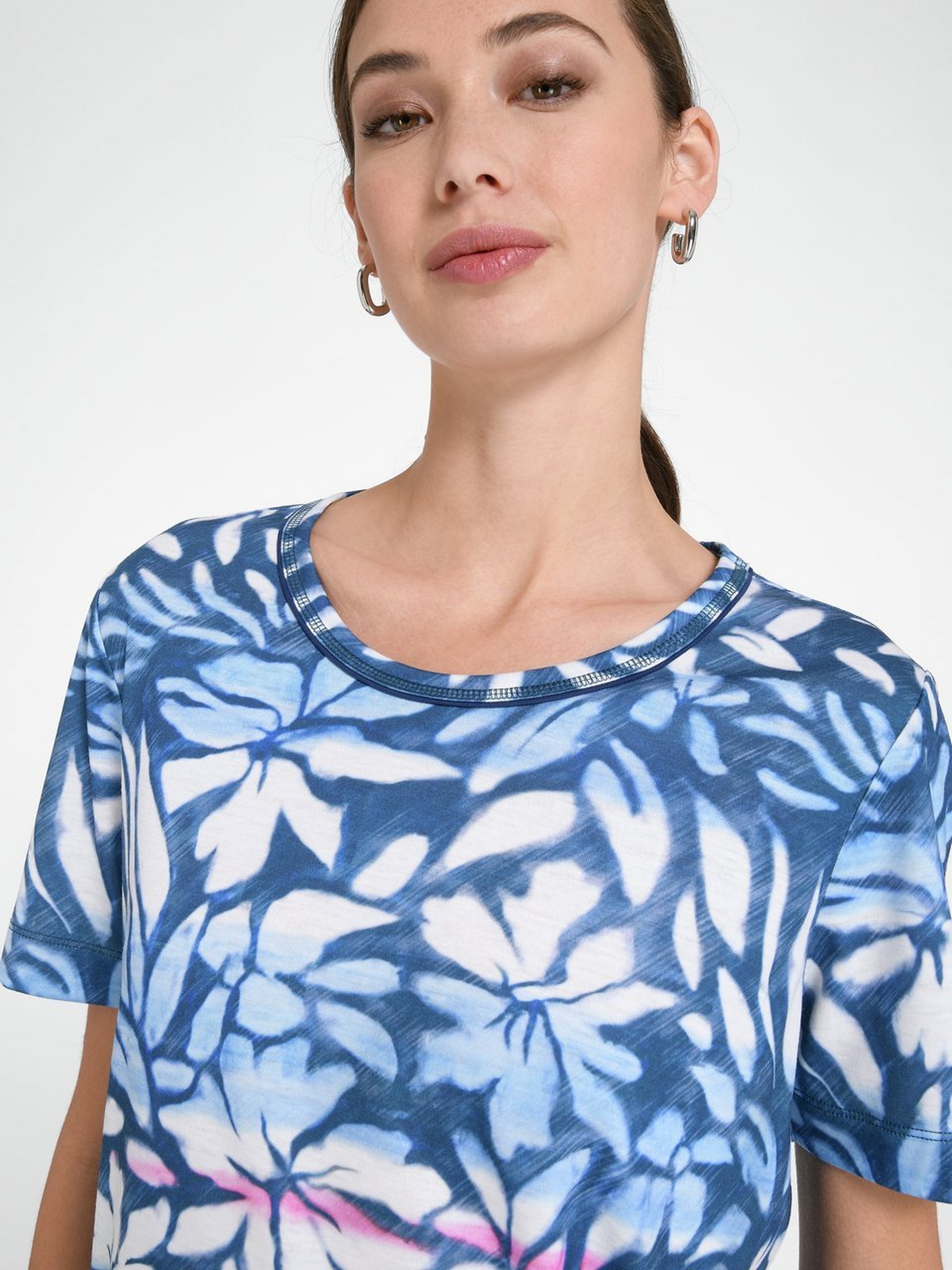 Rundhals-Shirt mit 1/2-Arm